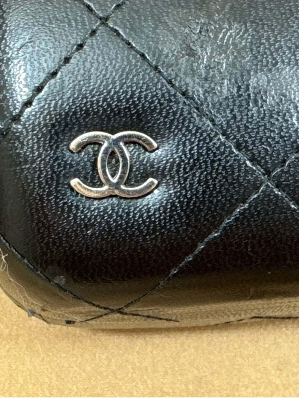 CHANEL Black Sunglasses with Iridescent CC Emblem